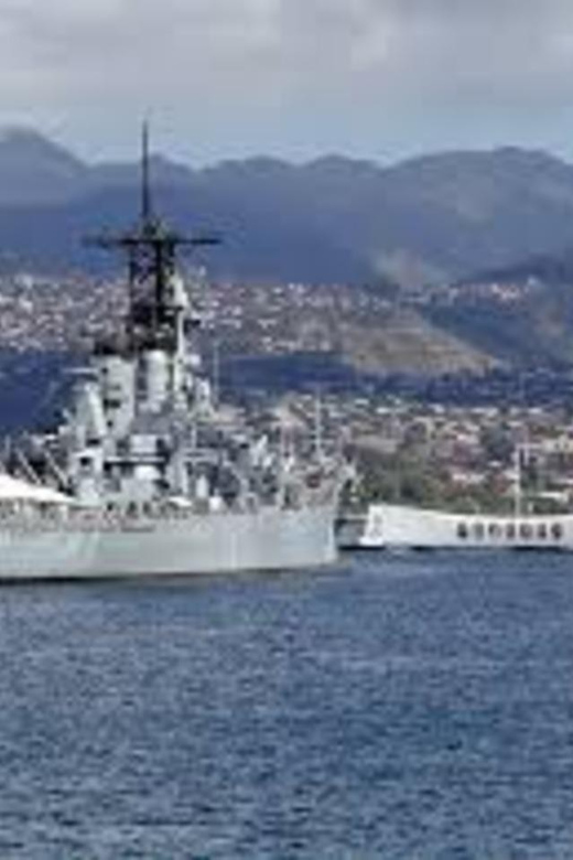 Private Pearl Harbor USS Arizona and USS Missouri - Starting Point: Convenient Pickup on the Island of Oahu