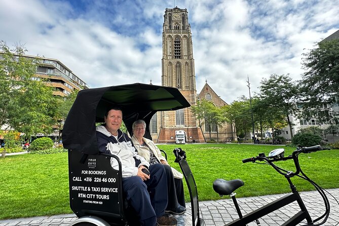 Private Pedicab/Rickshaw Tour of Rotterdam - The Personal Touch: Customizable Routes and Expert Guides