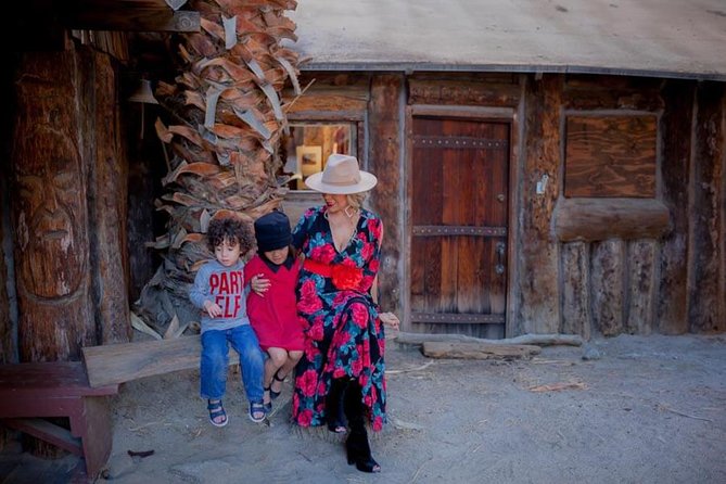 Private Photo Session with a Local Photographer in Palm Springs - The Photographer’s Role in Creating Stunning Photos