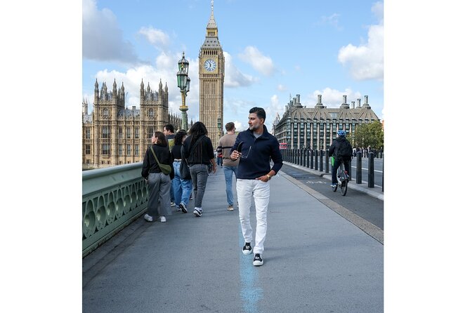 PRIVATE PHOTOSHOOT in London - Iconic Landmarks as Your Photoshoot Backdrop