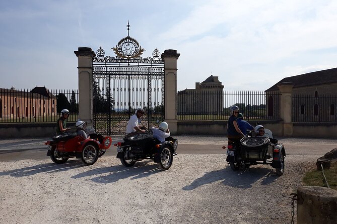 Private ride in the vineyards and wine tasting from Saint-Emilion - Scenic Stops and Photo Moments in Saint-Emilion
