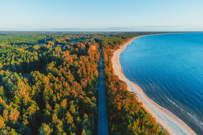 Private Riga Tallin Transfer and Tour - Discovering Pärnu: The Baltic Coast’s Vibrant Town