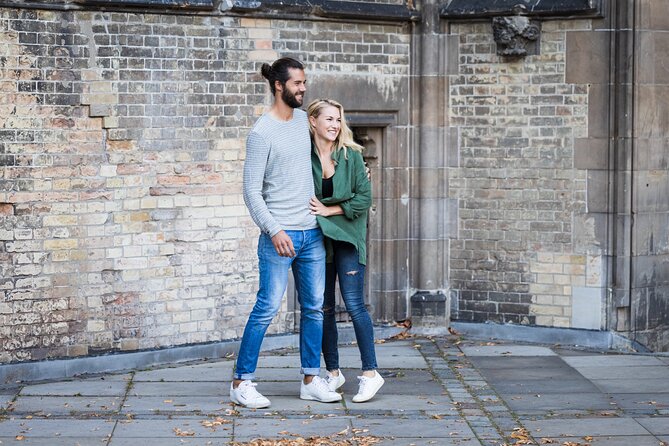 Private Romantic Urban & Street Photoshoot - Landmarks and Locations in Hamburg