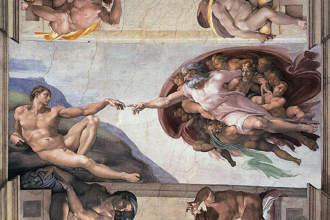 Private Rome Tour with De-lux Car: Sistine Chapel, Trevi, Pantheon, & more - Exploring St. Peter’s Basilica and Its Courtyard