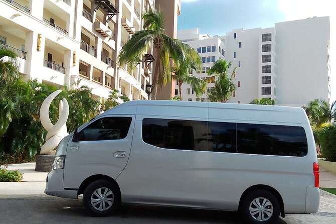 Private roundtrip transportation from Cancun airport to hotels - How the Service Ensures a Smooth Airport Arrival Experience