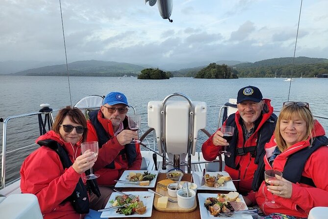 Private Sail and Dine Experience on Lake Windermere - What Sets This Tour Apart: Personalized Sailing & Spectacular Views