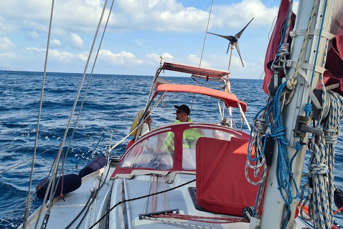 Private sailing tour in Sotogrande plus ideal drink groups of 8 - Activities and Highlights on the Sotogrande Waters