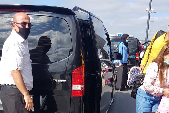 Private SAW Airport Arrival or Departure Transfer - Additional Services and Discounts for Future Bookings