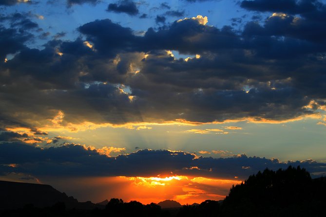 PRIVATE Sedona Jeep Tour 2-hour Colorado Plateau Beautiful Views - The Guides: Knowledgeable and Friendly