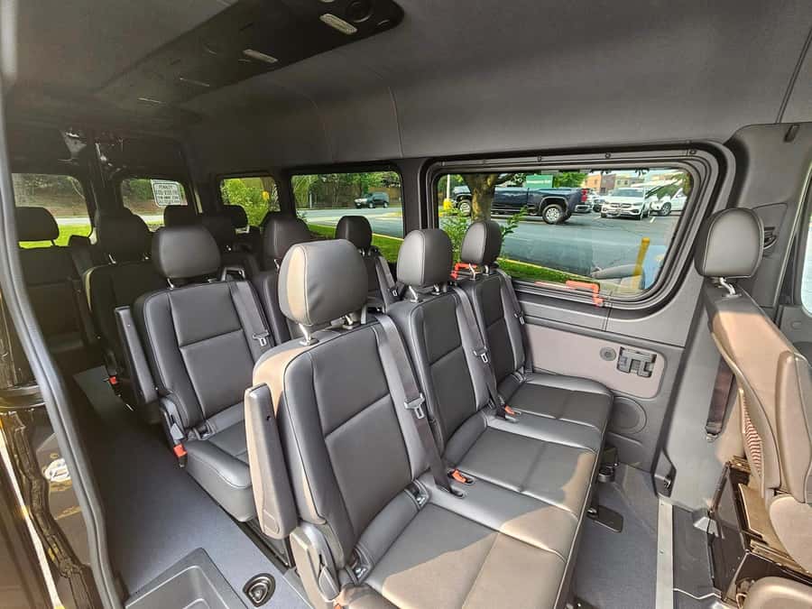 Private Self-Guided Tour of Northern Virginia - Visiting Arlington National Cemetery