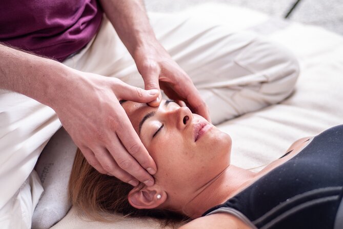 Private Shiatsu Treatment in Turin - Experience Federico’s Personalized Care in Turin