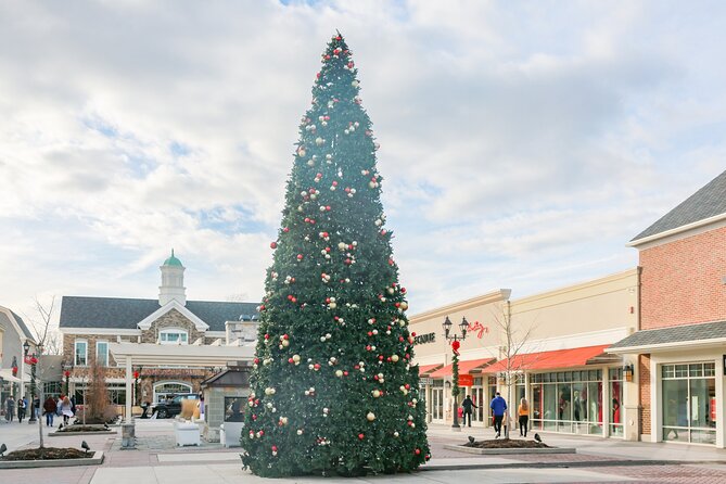 Private Shopping Tour from Philadelphia to Gloucester Outlets - Exploring Gloucester Premium Outlets: Over 90 Stores and Big Savings