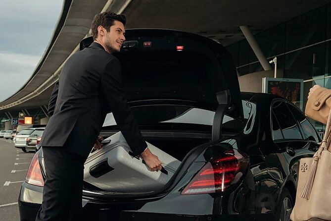 Private Shuttle in Lisbon - Stress-Free Airport Transfers with Baggage Assistance