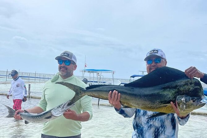 Private sport fishing in costa maya, mahahual 4 hrs - The Fully Stocked Fishing Boat and Equipment Selection