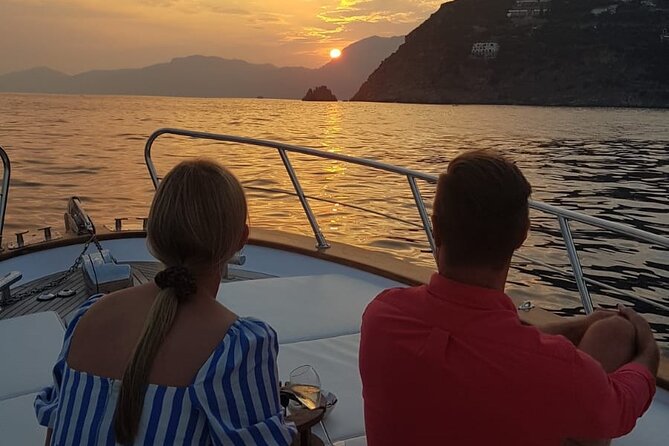 Private Sunset Cruise with Prosecco Onboard - Starting Point and Meeting Logistics in Positano
