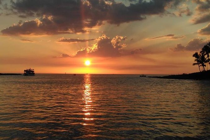 PRIVATE Sunset & Sightseeing Boat Trip of Naples Bay and the Gulf - The Private Nature of the Tour Ensures an Intimate Setting