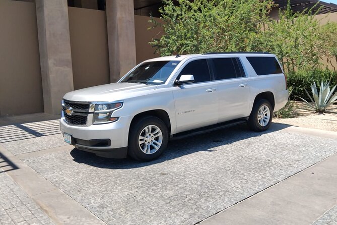 Private SUV RoundTrip From Airport to Hotels in Corridor Zone 2 - Convenient Airport Pickup in Los Cabos