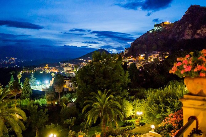 Private Taormina Sunset walking Tour with Aperitif - Exploring Taormina’s Historic Landmarks