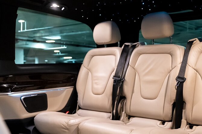 Private Taxi to Keukenhof Tulip Fields & Flowers From Amsterdam - Convenient Departure from Amsterdam at 9:00 am