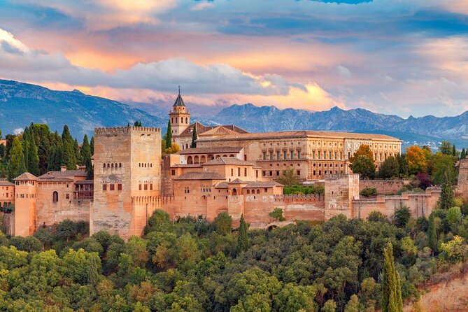 Private Tour: Alhambra at Night Including the Nasrid Palaces and Palace of Charles V - Explore the Alhambra Under Nightfall for a Unique Experience
