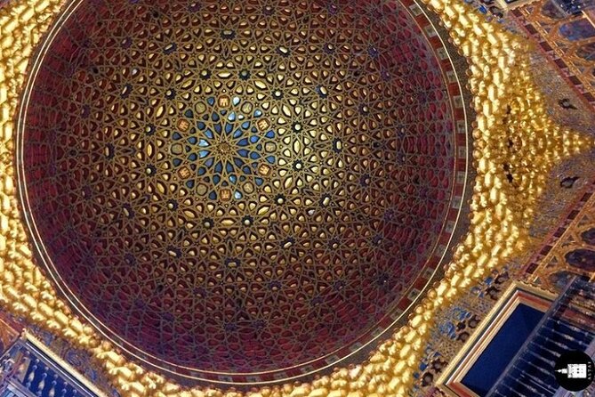 Private tour and tickets of Alcazar & Cathedral of Seville - Accessing the Alcazar and Cathedral in Seville