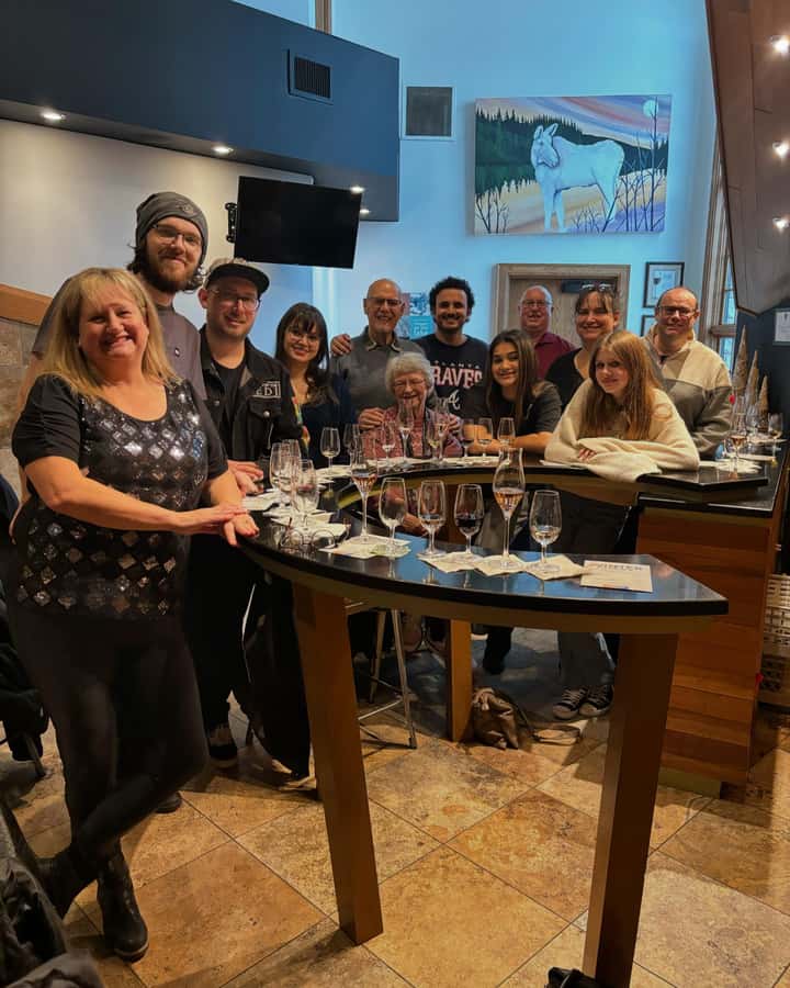 Private Tour: Hidden Gems Wine Tour of Niagara-on-the-Lake - Discover Bella Terra’s Picturesque Vines and High-Quality Wines