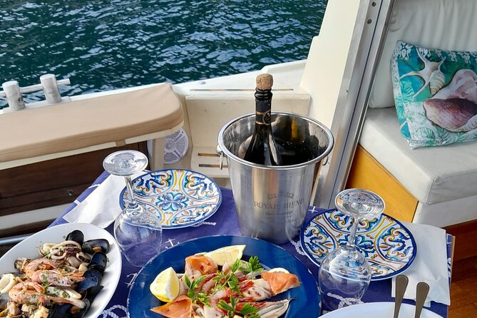 Private tour in Taormina with aperitif on board - Departure Point and Group Size for a Quiet Escape
