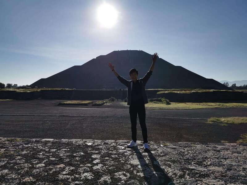 PRIVATE TOUR IN TEOTIHUACAN AND GUADALUPE BASILIC - Exploring the Mysteries of Teotihuacan