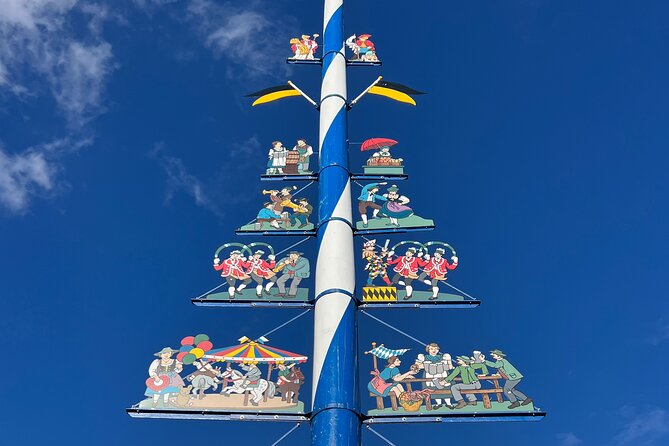 Private Tour Munich City and 3rd Reich including Viktualienmarkt - Exploring the West Gate: Stachus and Bavarian Identity