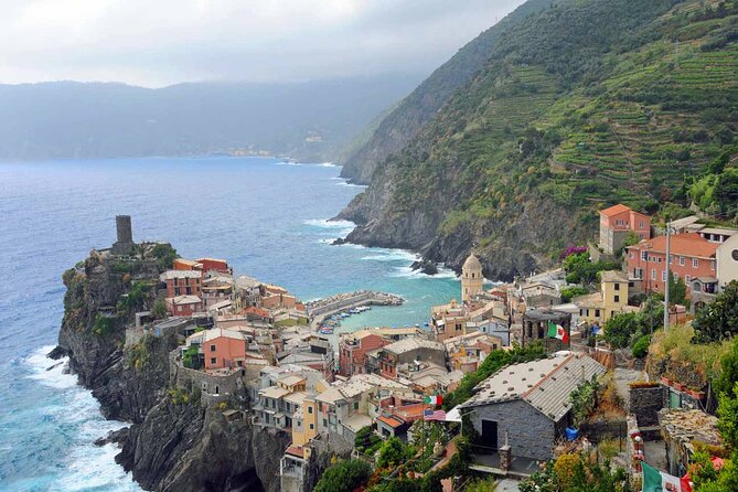 Private Tour of Cinque Terre's Wine tasting with a local - Highlights of the Vernazza Stop
