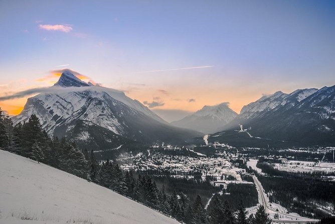 Private Tour of Lake Louise and the Icefield Parkway for up to 12 guests - Starting the Day at Bow Falls and Two Jack Lake