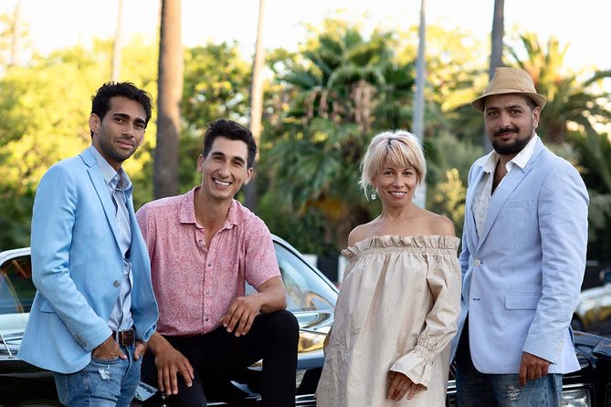 Private Tour of Los Angeles in a SUV with Experienced Guide - Visiting the Hollywood Sign and Hollywood Walk of Fame