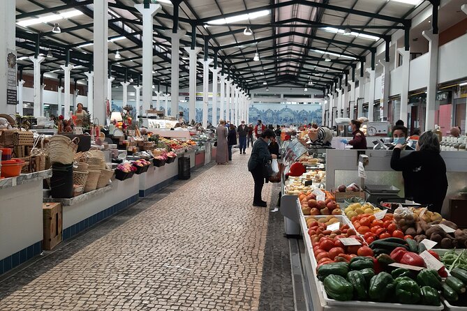 PRIVATE Tour to Factory of Tiles, Setúbal and Évora from Lisboa - Mercado do Livramento: A Seafood Lover’s Paradise