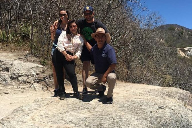 Private Tour to Hierve el Agua, Mezcal Tasting, and Textiles - Visiting Hierve el Agua: Natural Beauty and Waterfalls
