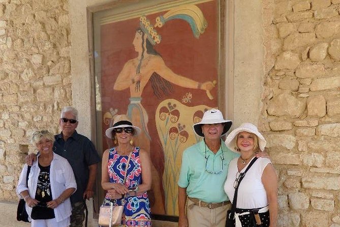 Private Tour to Knossos and Archaeological Museum or Shopping from Heraklion - Exploring the Ancient Palace of Knossos