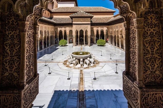 Private Tour to The Alhambra and Generalife from Motril port - Detailed Itinerary and Key Stops in Granada