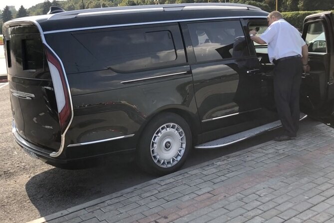 Private Tour USS Missouri and USS Arizona Pearl Harbor - Pickup at Honolulu Hotels and Scenic Drive