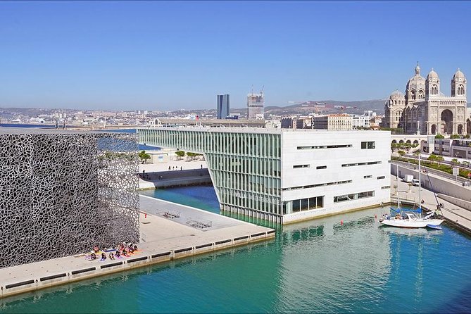 Private transfer by car: Airport from / to the City or Port of Marseille - Seamless Pickup and Drop-off Locations in Marseille