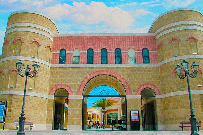 Private Transfer - Castel Romano Designer Outlet - The Journey from Rome to Castel Romano Designer Outlet