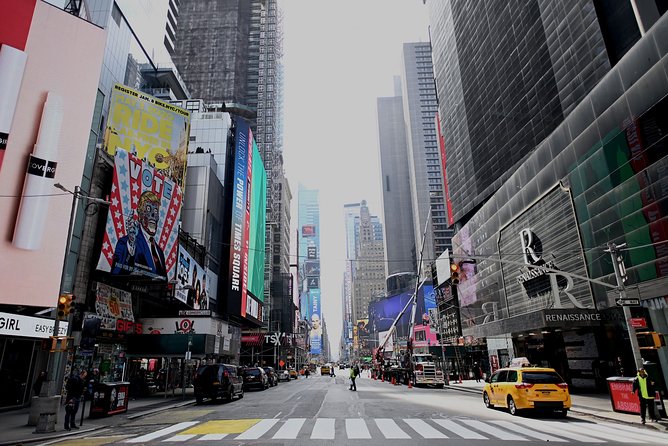 Private Transfer from Brooklyn to LaGuardia Airport (LGA) - Vehicle Options for Different Group Sizes