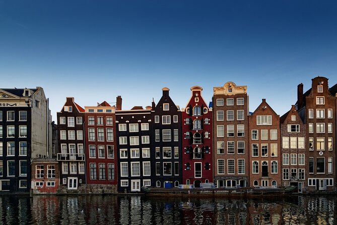 Private transfer from Brussels to Amsterdam, 2h Stop in Utrecht - Convenient Private Transfer with Personalized Service