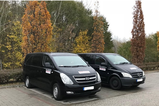 Private Transfer from Budapest city to Budapest Airport - departure - Booked Well in Advance for Peace of Mind