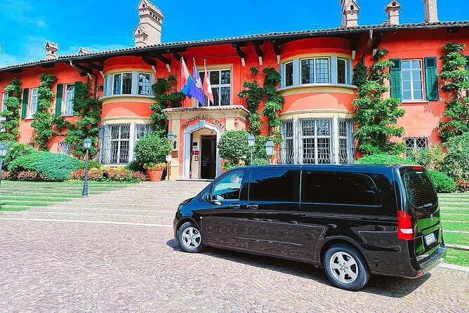 Private transfer from Como to the Lake villages and vice versa - Departure Point at Piazza Cavour, Como