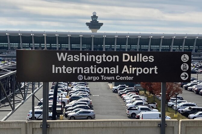 Private Transfer from Dulles Intl Airport to Washington DC - Reliable Service Near Public Transportation Hubs