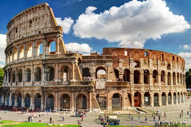 Private Transfer from Fiumicino Airport with 3 Hours Rome Tour - Starting Your Rome Journey in Style at Fiumicino Airport
