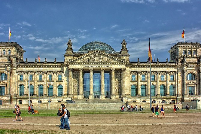 Private Transfer from Frankfurt to Berlin with 2 hours for sightseeing - From Frankfurt to Berlin: The Itinerary and Stops