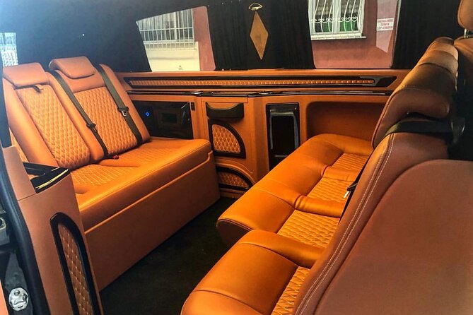 Private Transfer From Istanbul Airport to Istanbul - Vehicle Comfort and Amenities