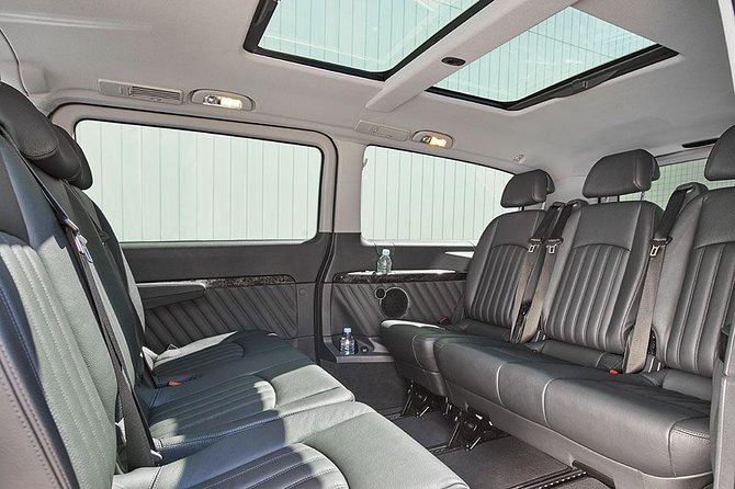 Private transfer from NAPLES to POSITANO or reverse - The Comfort of a Mercedes and Onboard Amenities