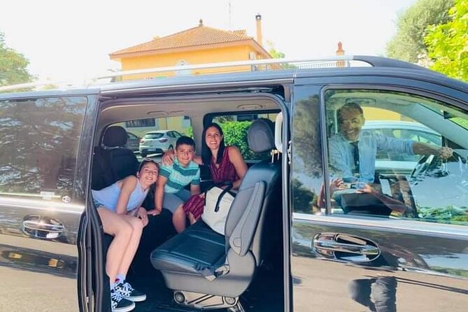 Private transfer from Napoli to Sorrento - Convenient Pickup Points in Naples