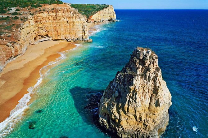 Private Transfer from Ponta Delgada to Azores (PDL) Airport - Vehicles and Comfort Level in the Transfer Service